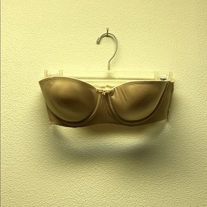 Never worn Savage X Fenty strapless bra
